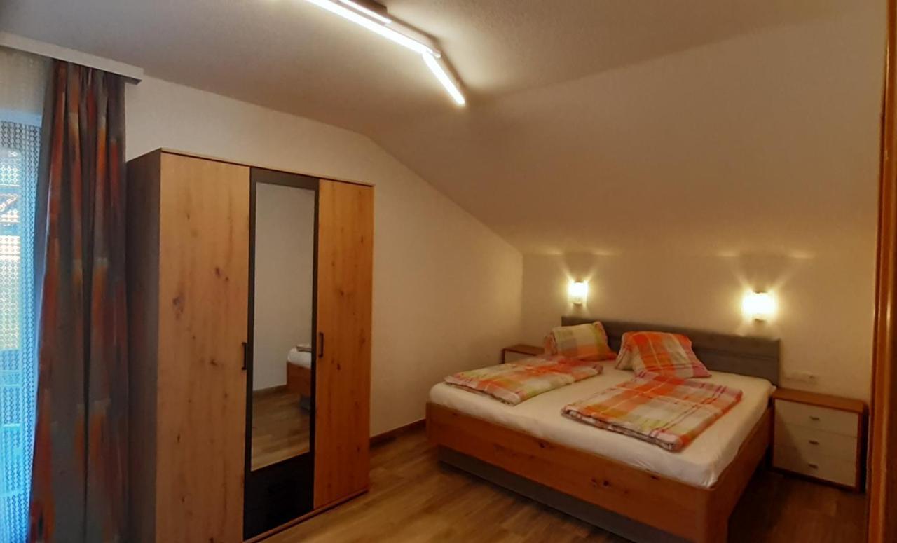 Appartement Haus Gatterer Obertilliach Exterior foto